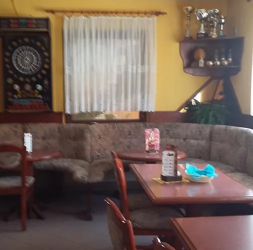 Kreft Nočitev z zajtrkom 3*